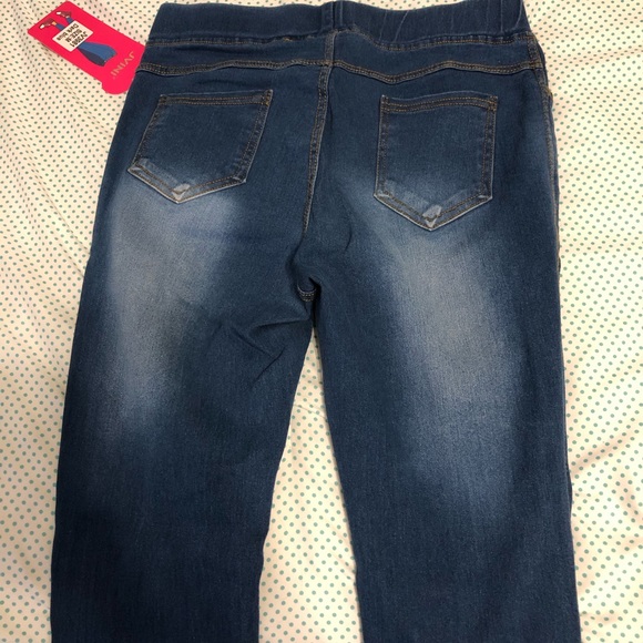 Jeans - Picture 1 of 3